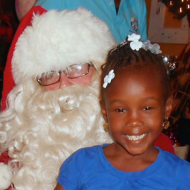 Frenchtown Tree Lighting Brightens Holiday