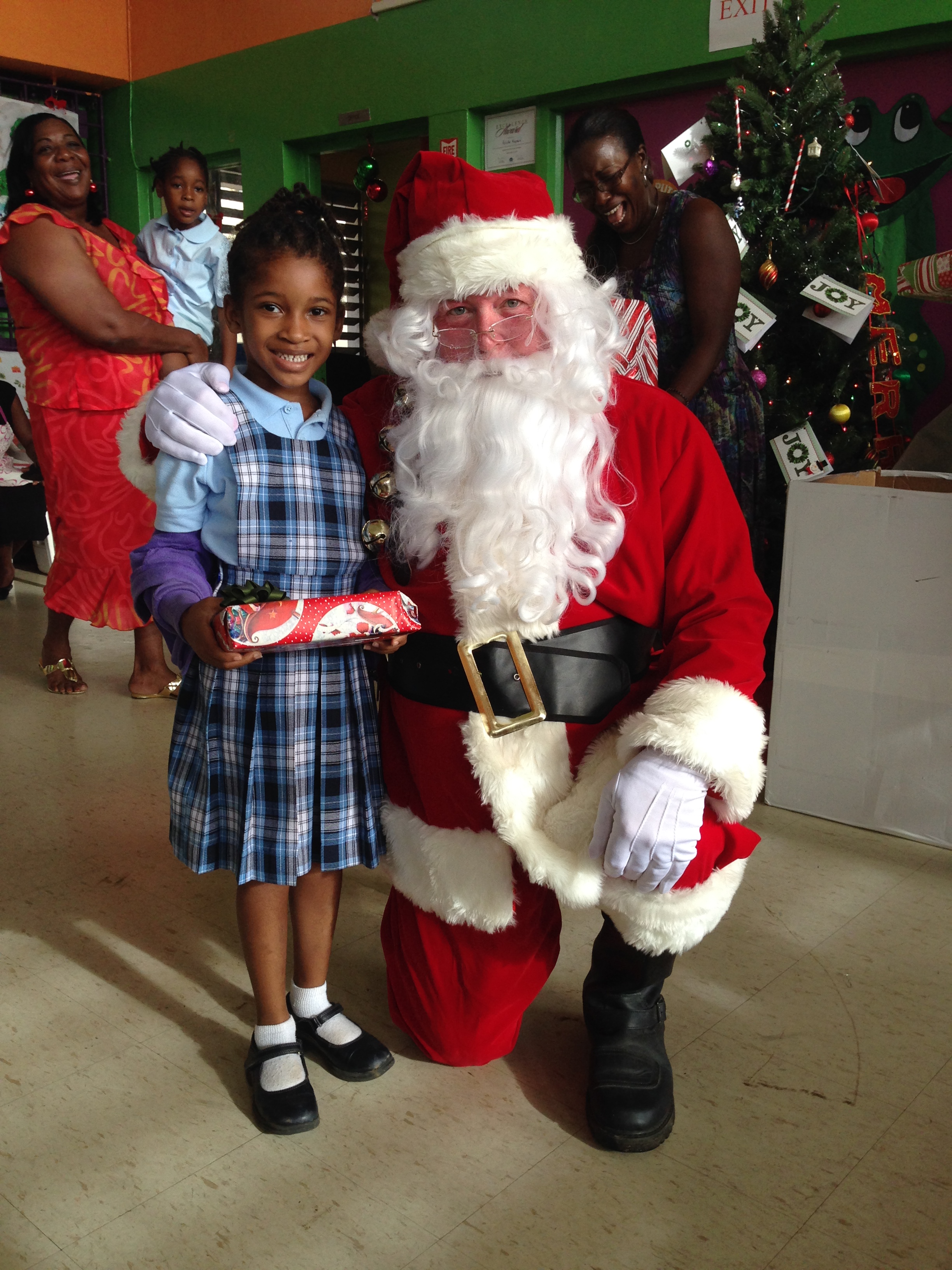 Rotary Club of St. Thomas Hosts Holiday Gift-Giving for Boys & Girls Club