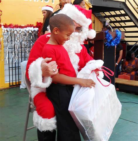 ‘Project Give’ Creates a Bountiful Holiday