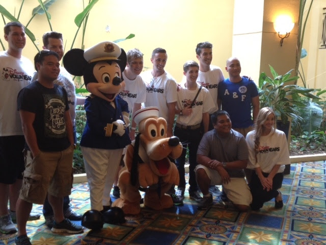 Disney Cruise Line Spreads Holiday Cheer to V.I. Youth