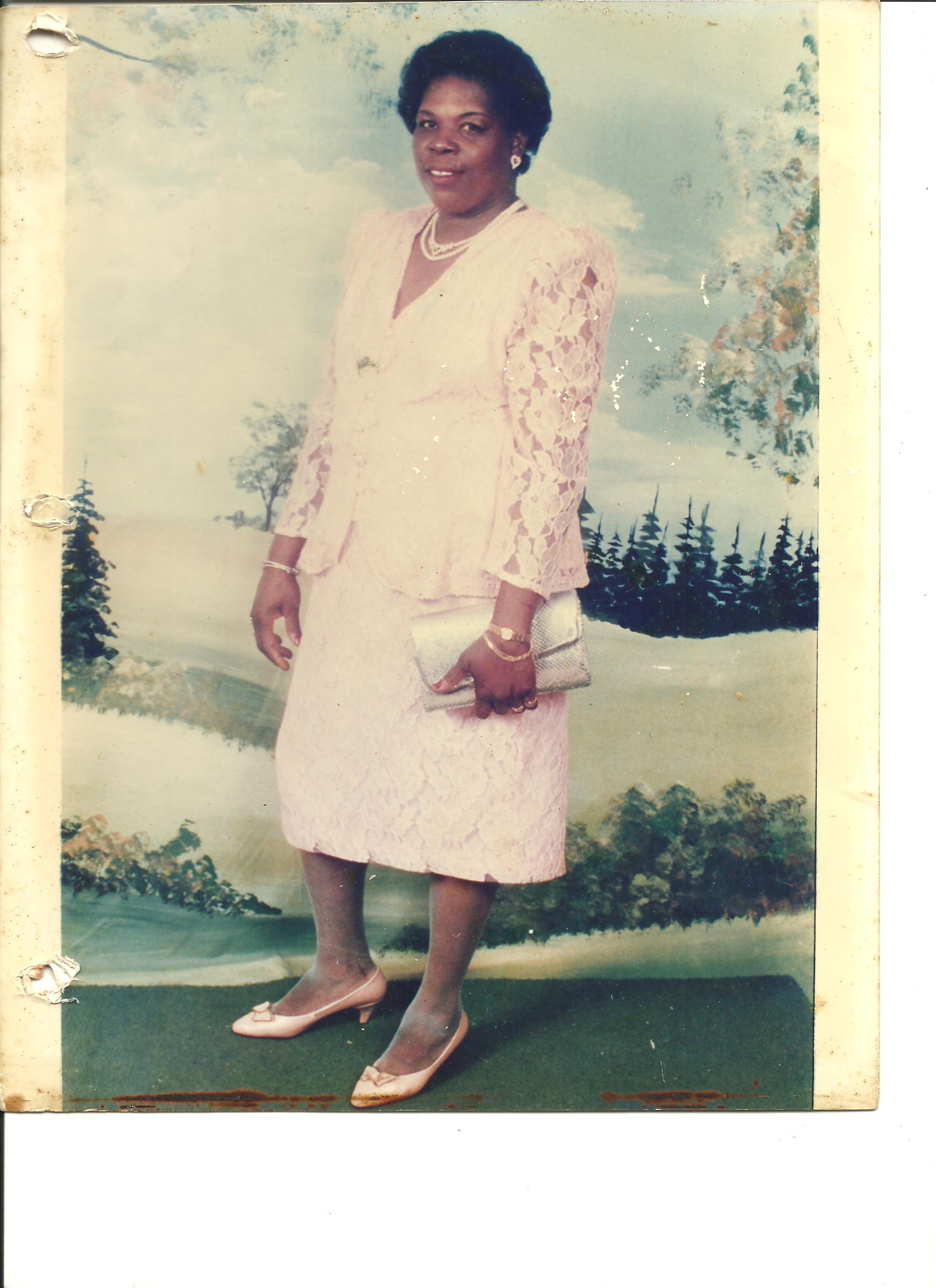 Diane E. Bailey Dies