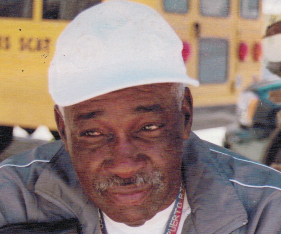 Darwin Clarke Dies at 71