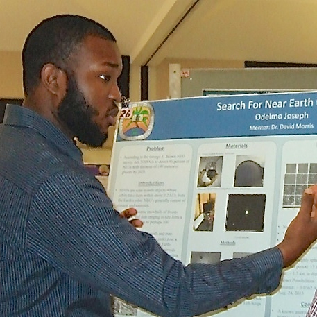 UVI's Young Researchers Show Their Work at Symposium