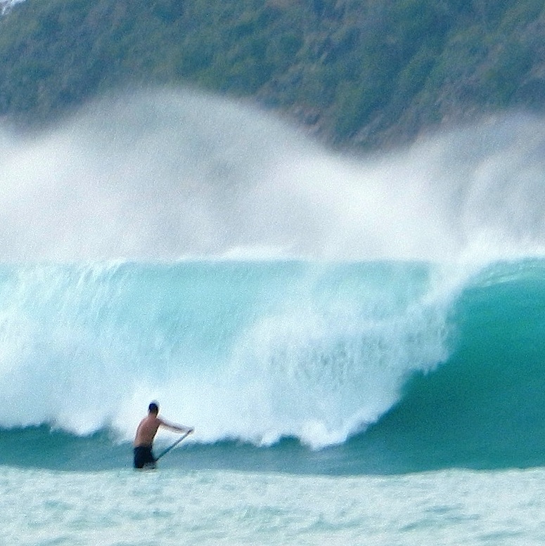 Big Waves Hit North Shore Beaches