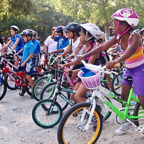 Kids Tri Clinic Prepares Youngsters for April Event
