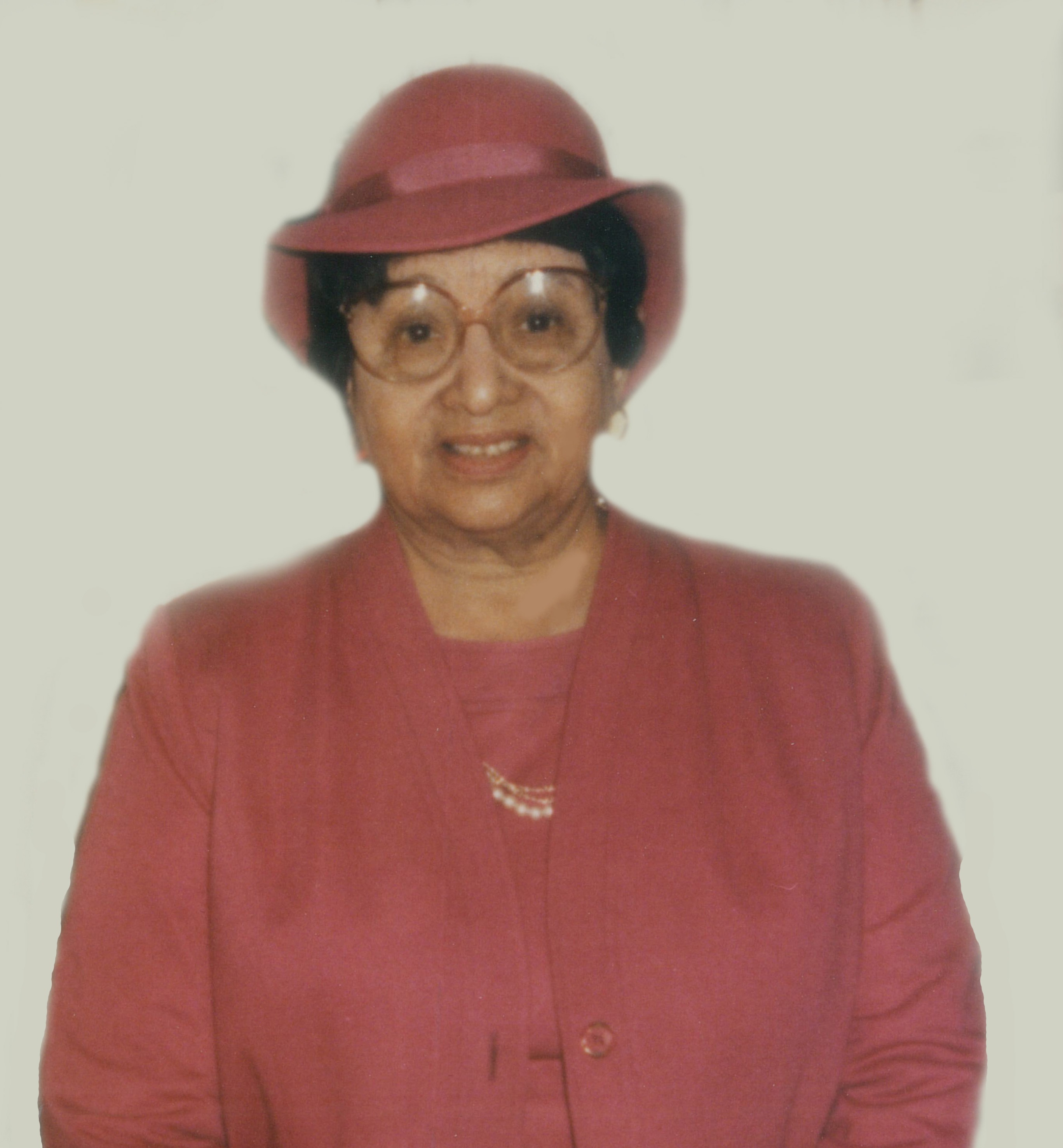 Marguerite Robertson Mills Dies at 102