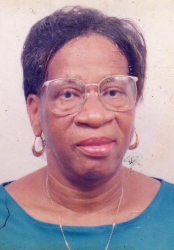 Minsie Viola Blake Dies at 74