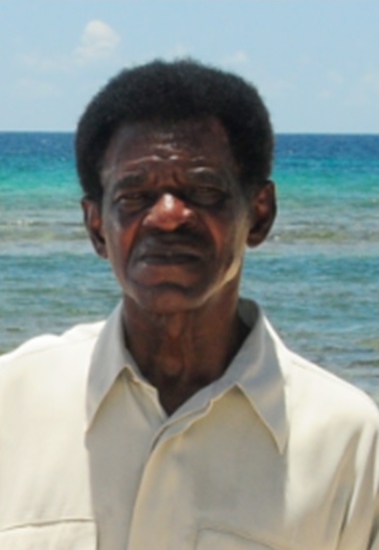 Romney MacDonald Williams Dies at 77